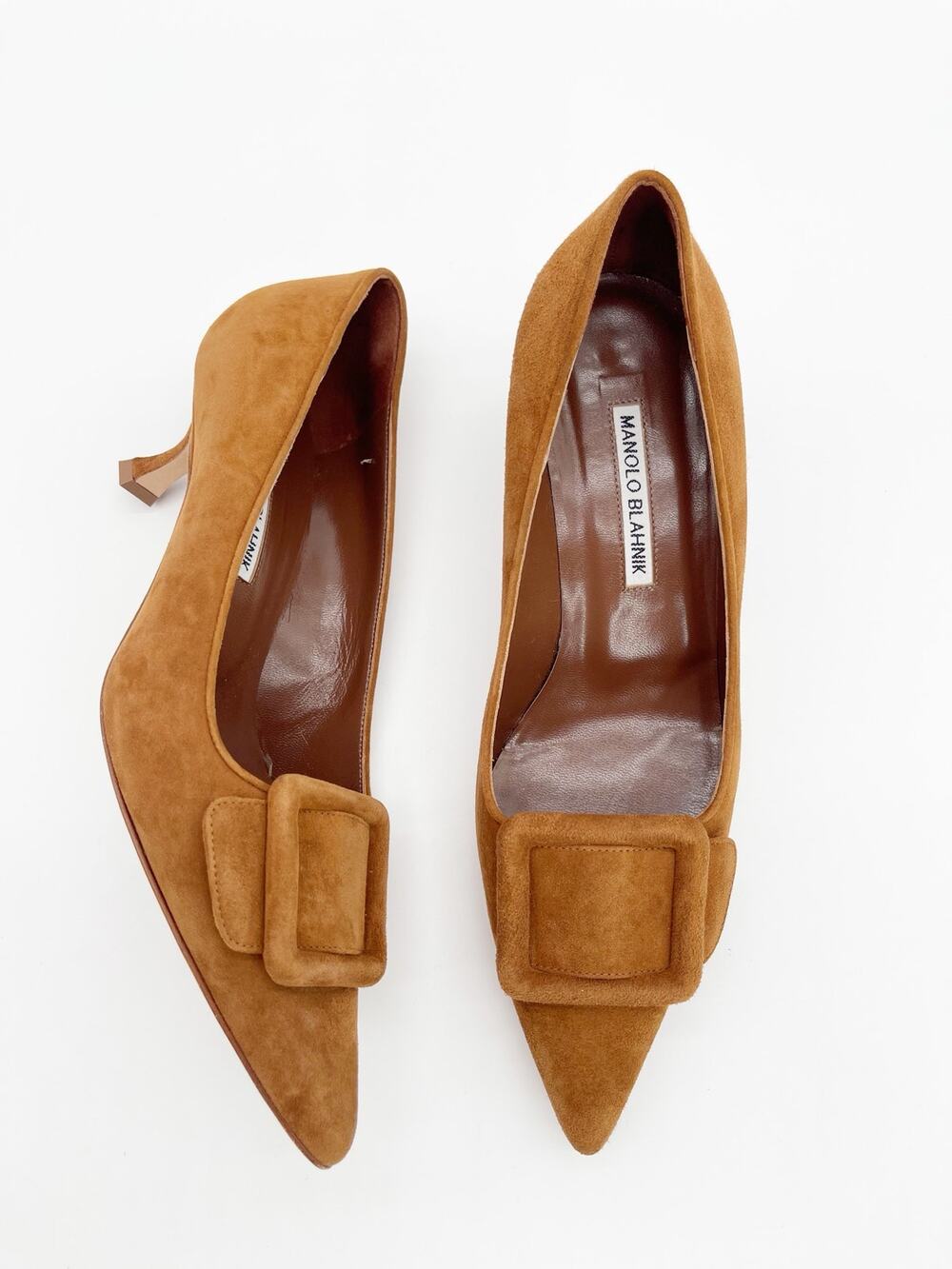 Manolo Blahnik Maysale Camel Tan Suede Buckle Pointed Toe Kitten Heels IT 39.5